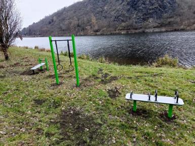 Workout u řeky